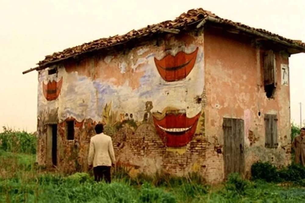 La casa dalle finestre che ridono